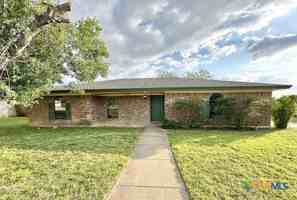 featured image of 1017 Jackie Jo Ln