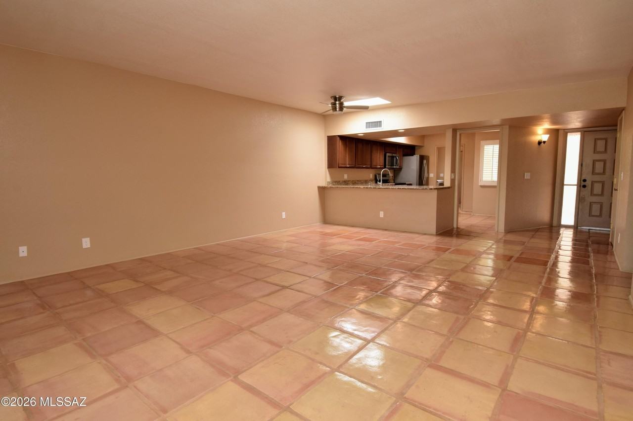 5066 N Placita Del Lazo - Photo 6 of 29