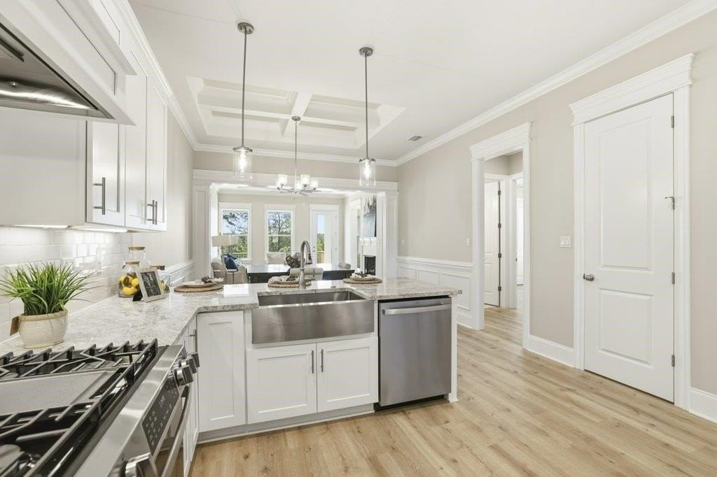 417 Dartez Ct - Photo 5 of 50