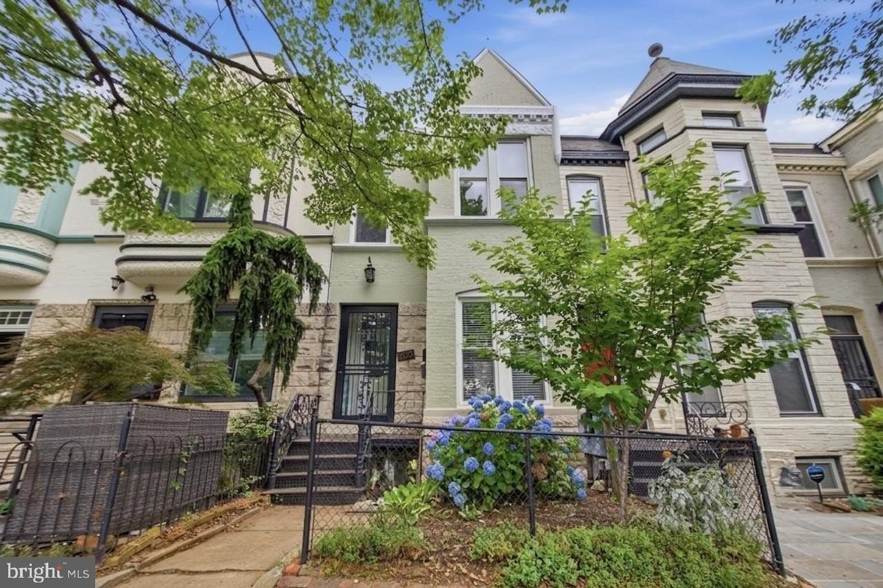 620 9th St Ne - Photo 2 of 28