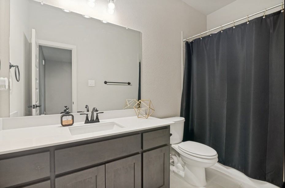 3628 Chaucer Trl - Photo 3 of 12