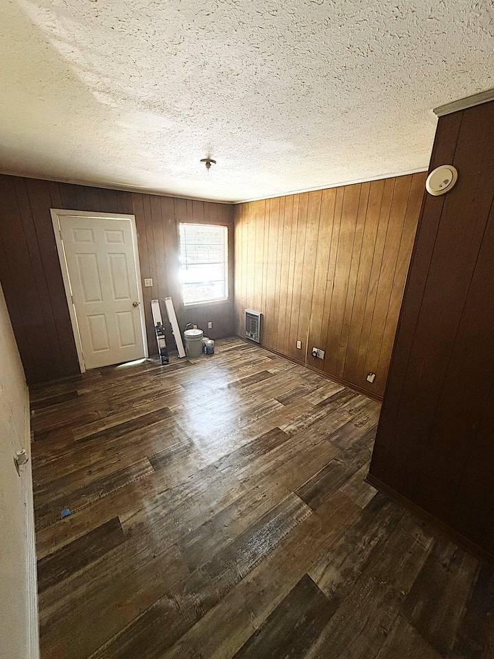 1929 4th Ave N #1925 - Photo 3 of 6