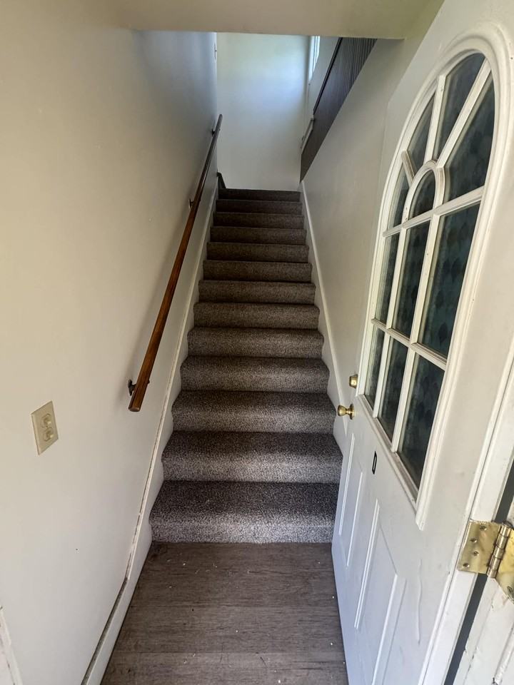 13825 Maple Tree Ln Sw #D - Photo 4 of 11