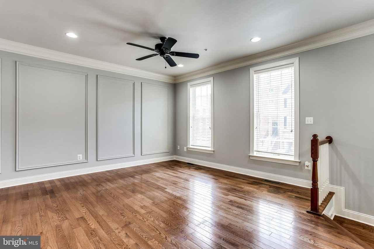 2234 Brimstone Pl - Photo 4 of 36
