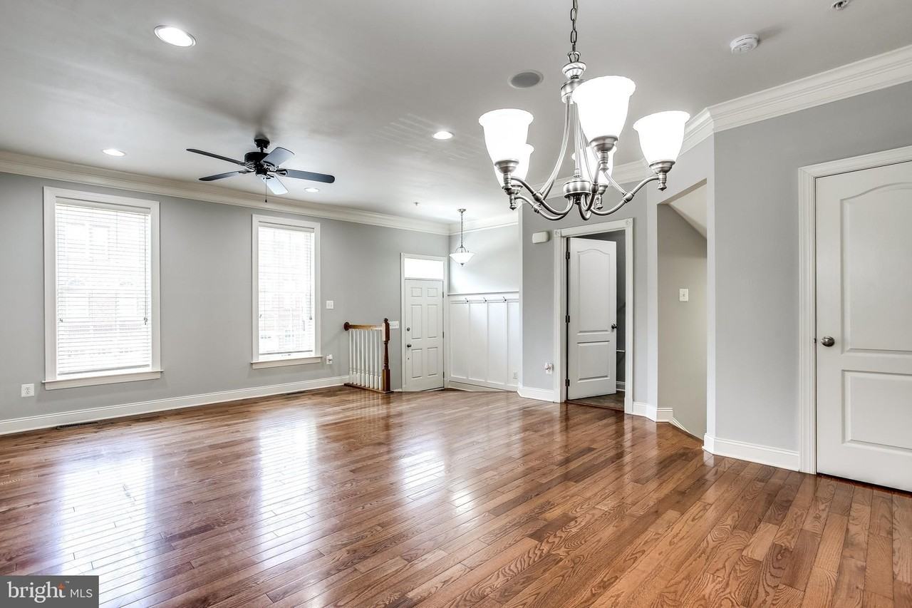 2234 Brimstone Pl - Photo 5 of 36
