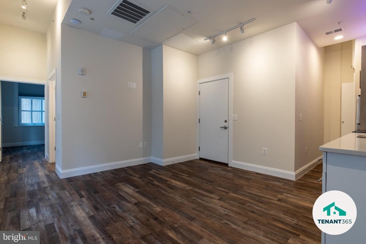 8 E Fayette St #201 - Photo 2 of 14
