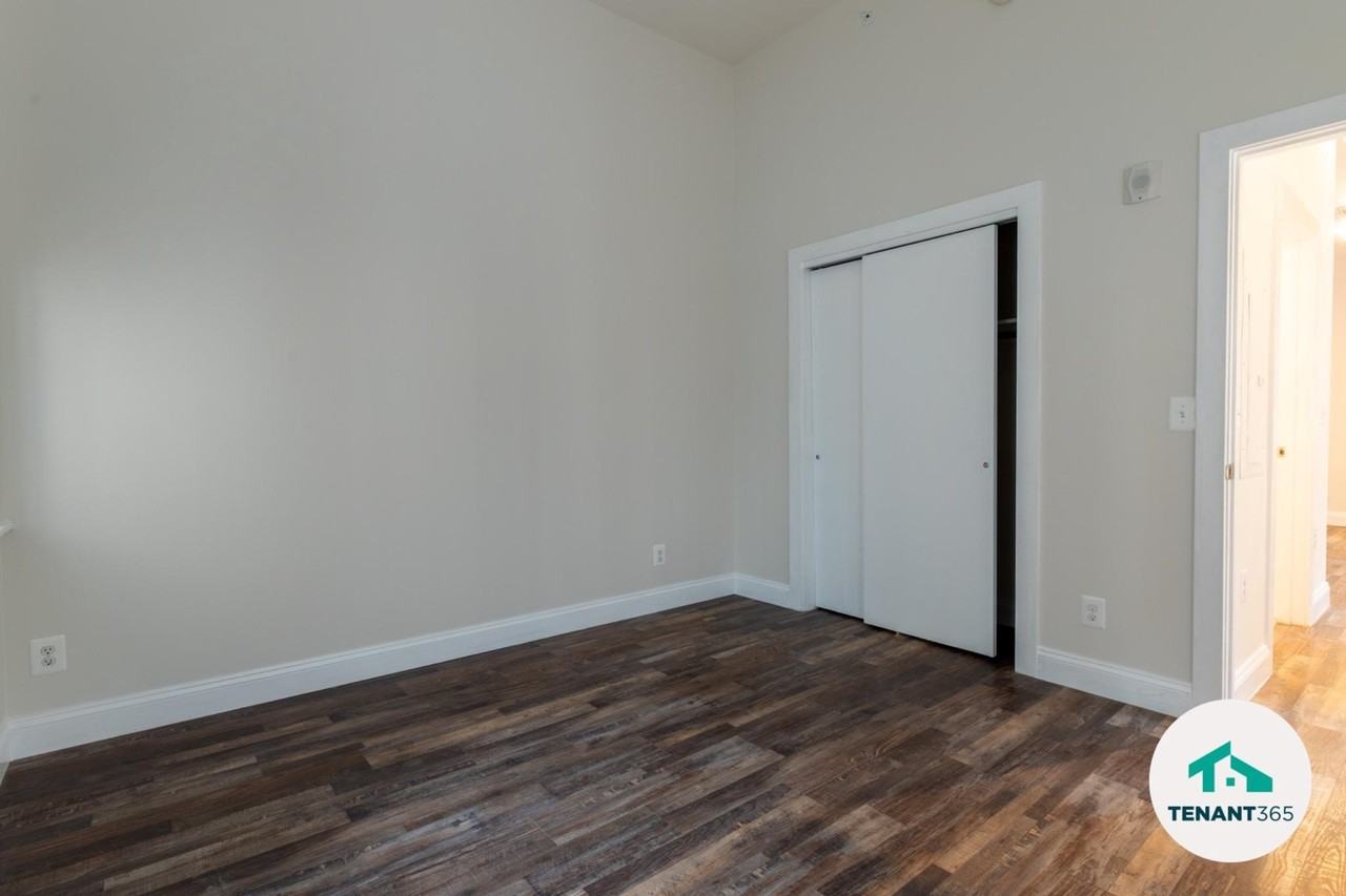 8 E Fayette St #201 - Photo 7 of 14