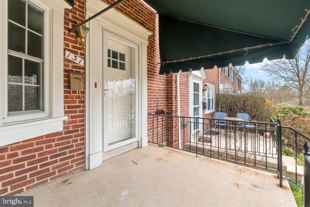 131 Stanmore Rd - Photo 2 of 19
