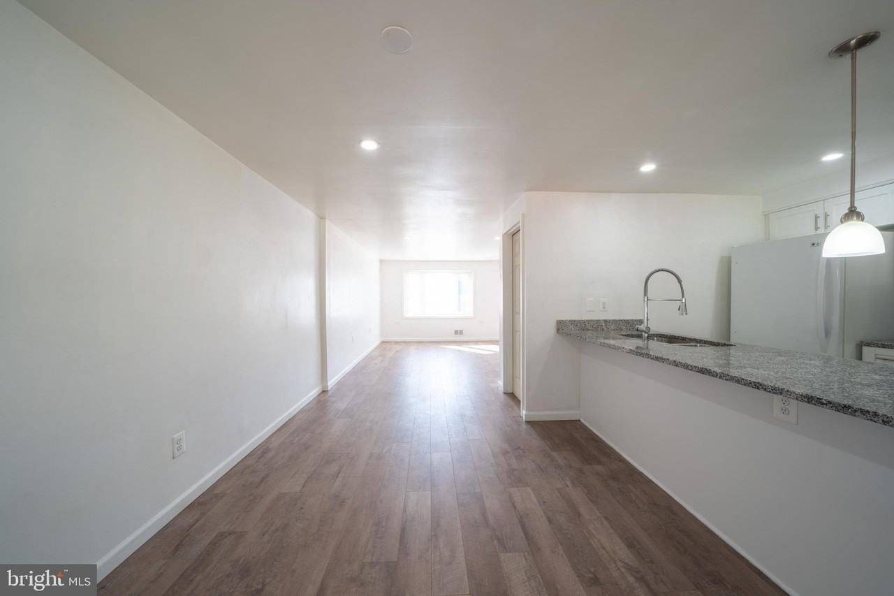 3167 Ryerson Cir - Photo 5 of 19