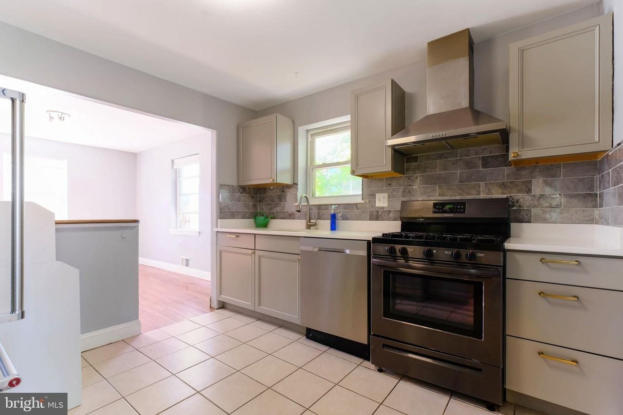 2600 Arvin St - Photo 2 of 16