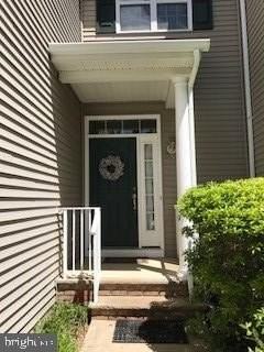 49 Truman Ave - Photo 2 of 31