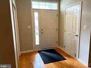 49 Truman Ave - Photo 3 of 31