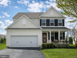 featured image of 815 S Haines Cir