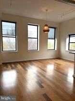 926 N 3rd St #3D - Photo 1 of 1