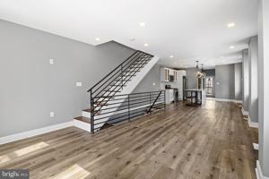 featured image of 4626 E Thompson St