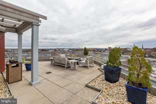 815 King St #5B - Photo 1 of 1