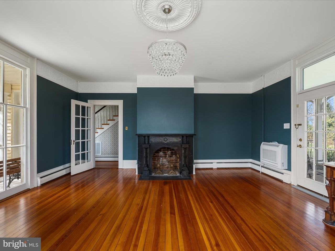 7919 Church St - Photo 6 of 47