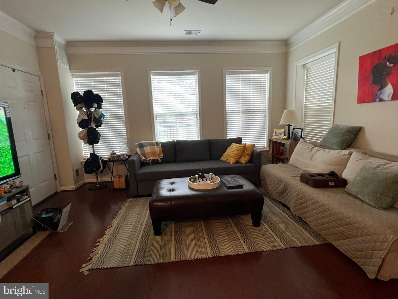 3048 Rittenhouse Cir - Photo 5 of 21