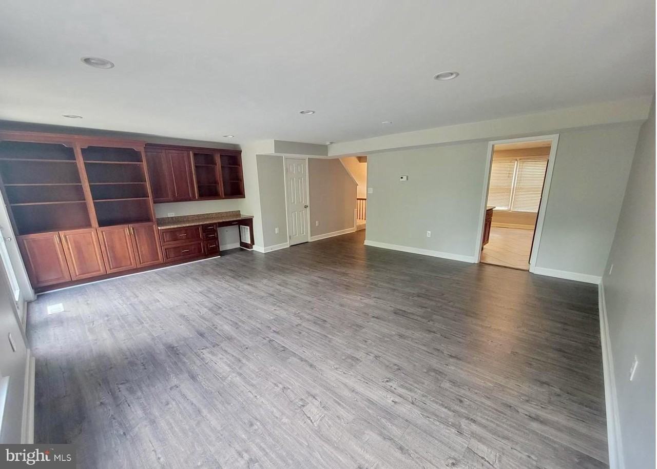 8029 Sleepy View Ln - Photo 2 of 14