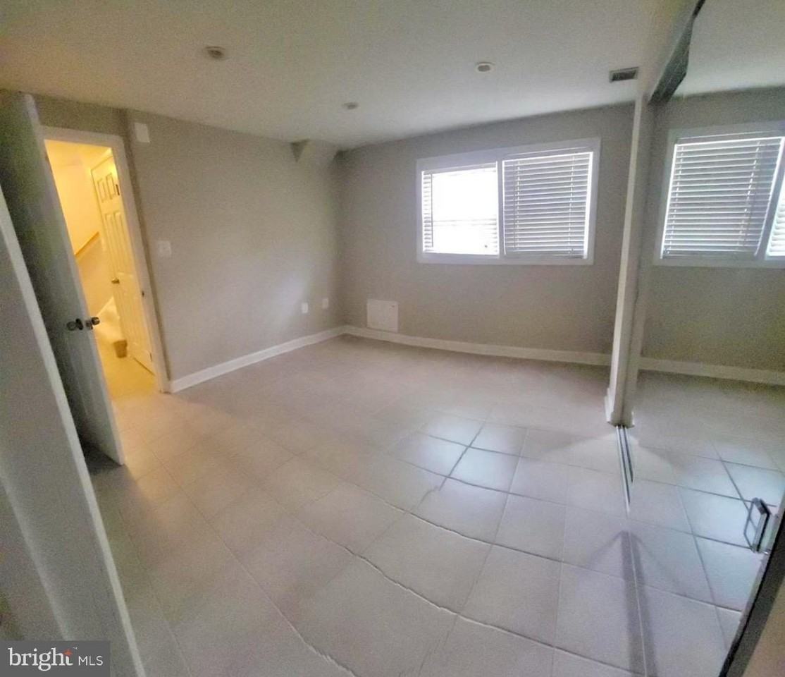 8029 Sleepy View Ln - Photo 5 of 14