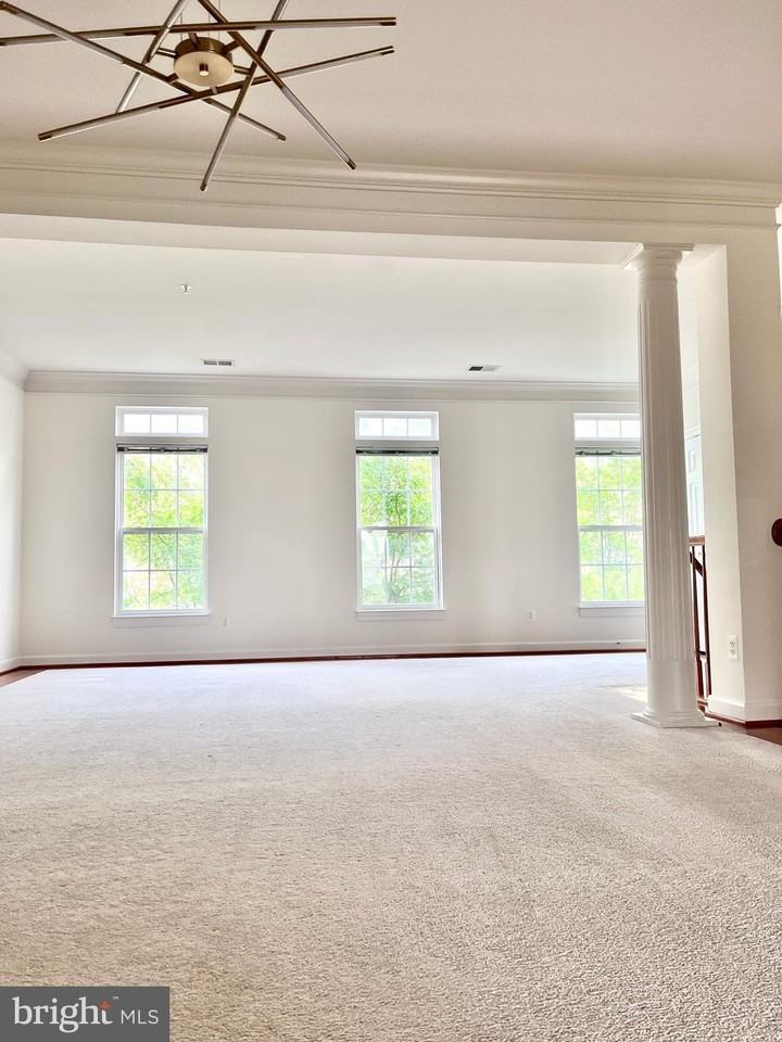 5605 Harrington Falls Ln #F - Photo 6 of 50