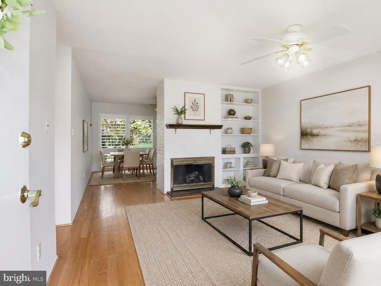 6320 Howe Pl - Photo 3 of 32