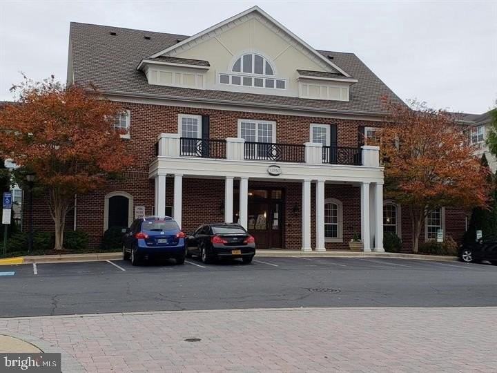 Centreville Rd #301 - Photo 2 of 12
