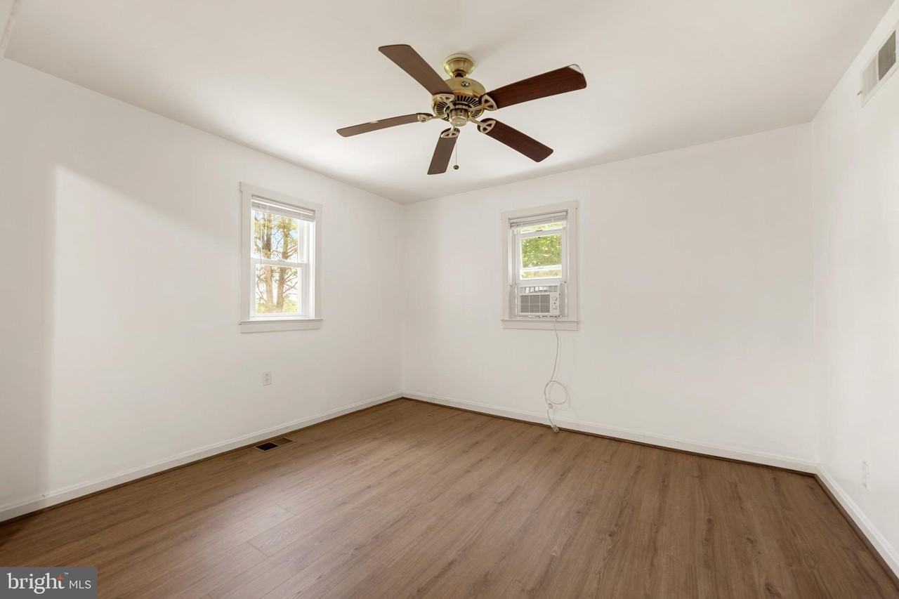 10680 Mary J Champ Way - Photo 6 of 28