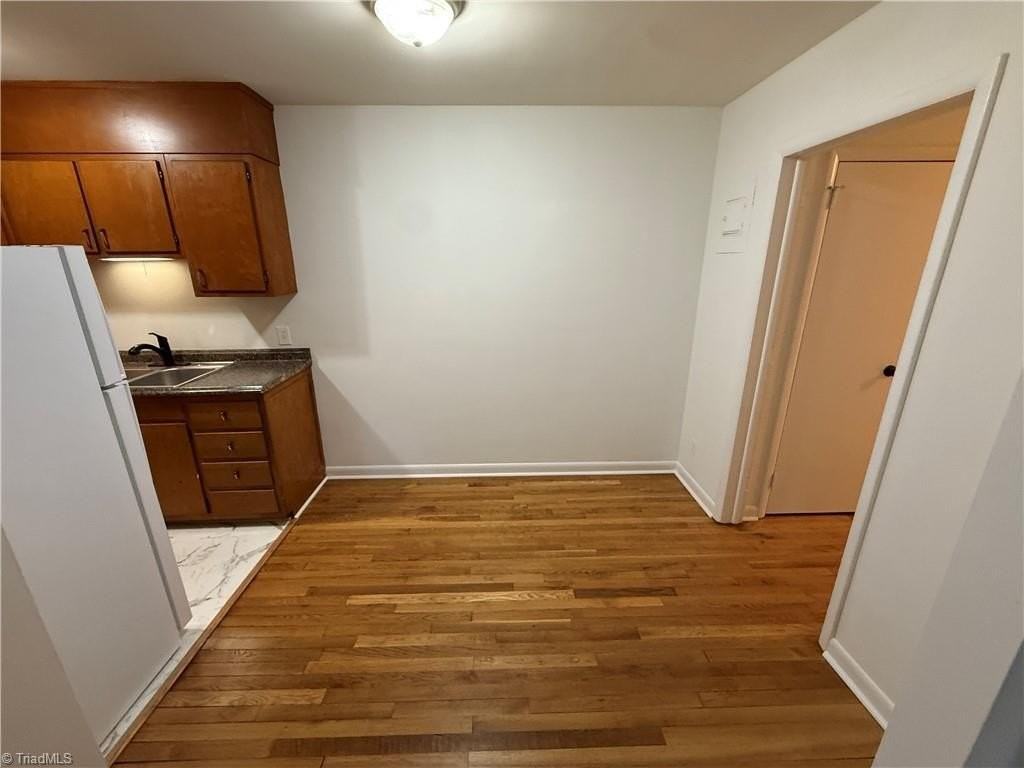 1608 W Northwest Blvd #H - Photo 4 of 9