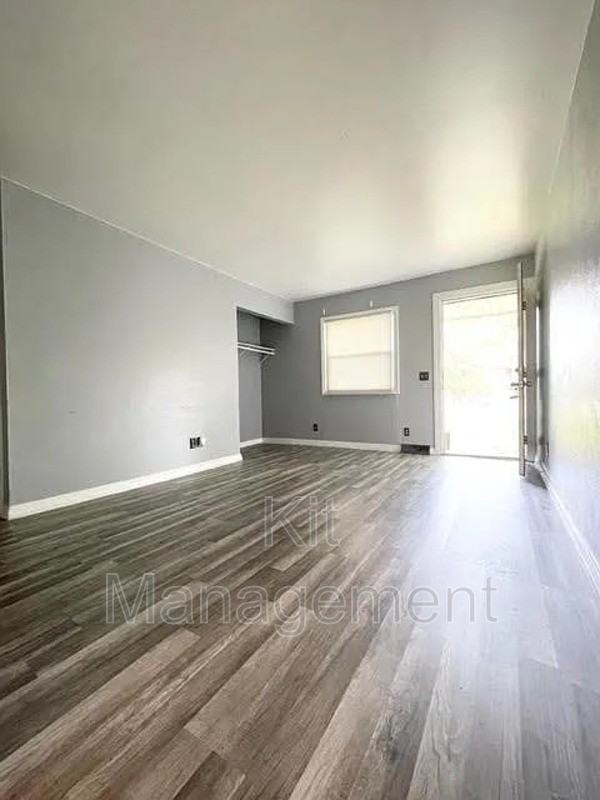 6215 Jackman Rd - Photo 2 of 14