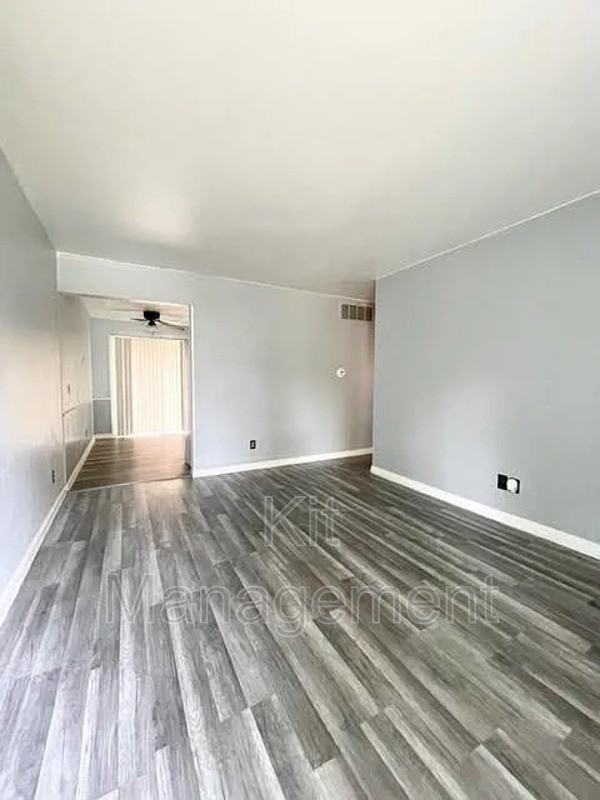 6215 Jackman Rd - Photo 5 of 14