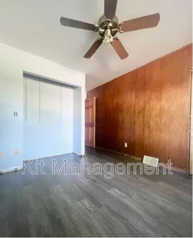 2248 Broadway St - Photo 6 of 16