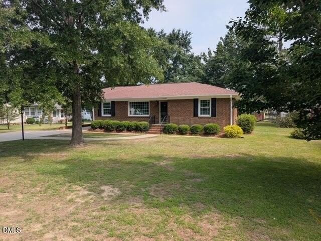 1108 Friendly Rd - Photo 3 of 20