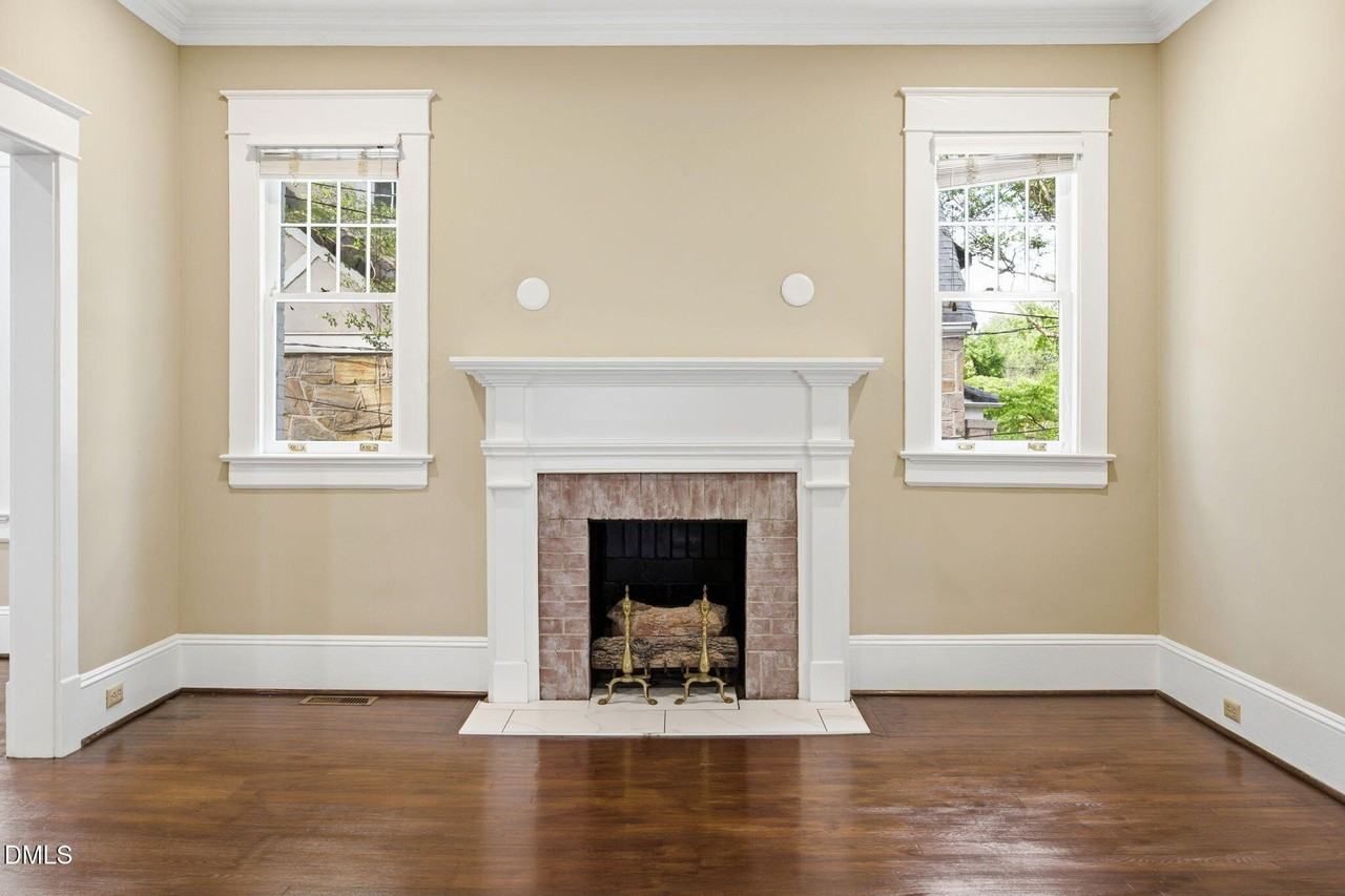 2203 Saint Marys St - Photo 5 of 50