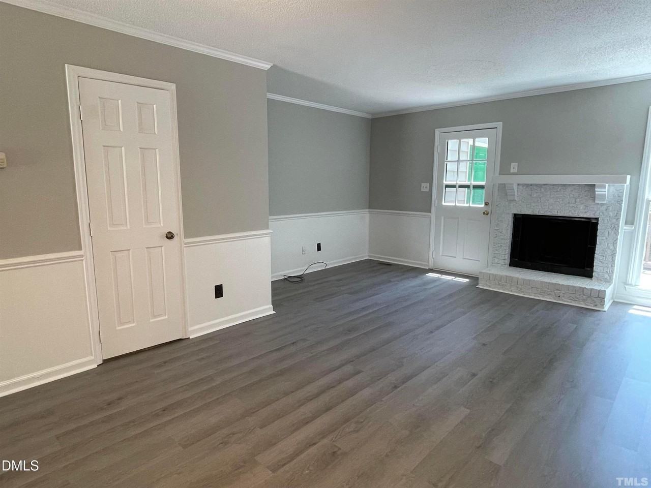 3205 Warwick Dr - Photo 6 of 15
