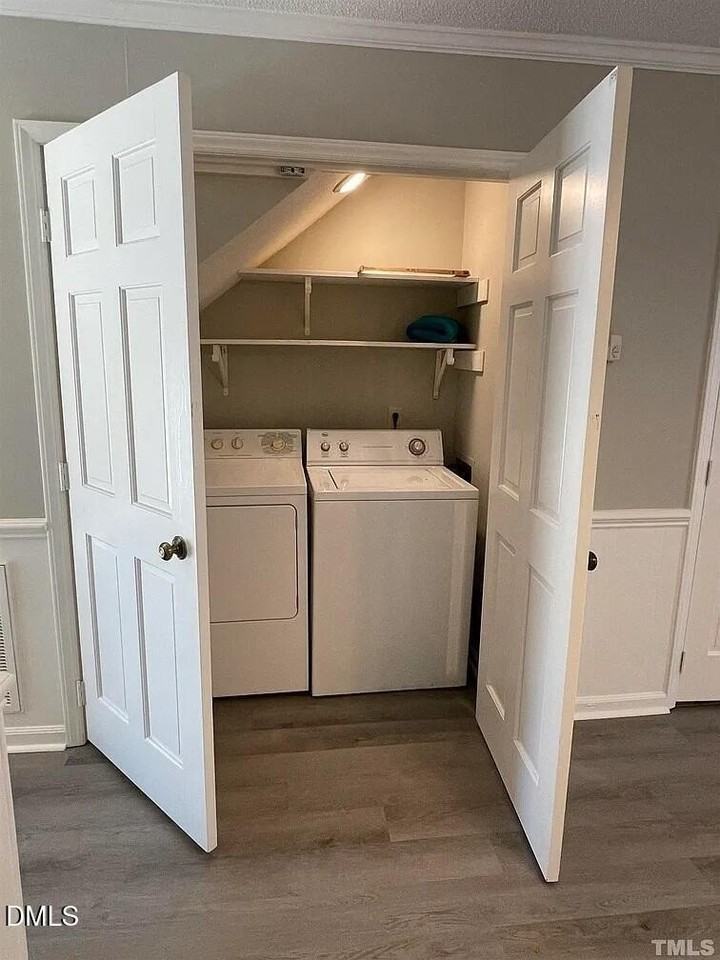 3205 Warwick Dr - Photo 7 of 15