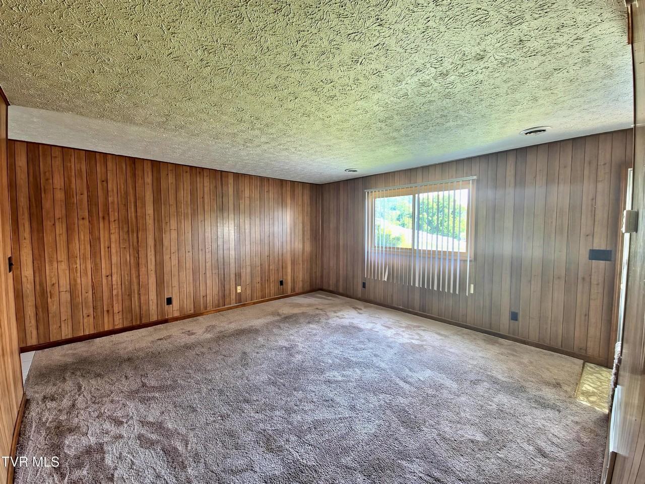 549 N Holston River Dr #A - Photo 7 of 17
