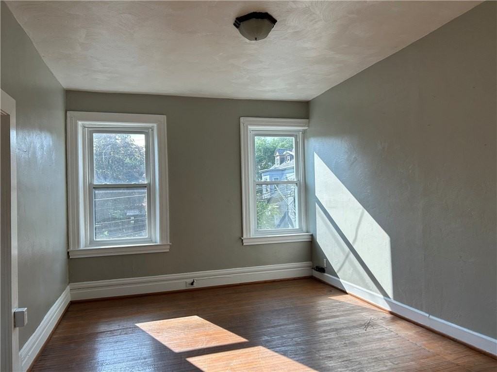 317 Stratford Ave #2 - Photo 7 of 15