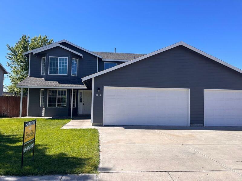 8216 Quatsino Dr - Photo 2 of 2