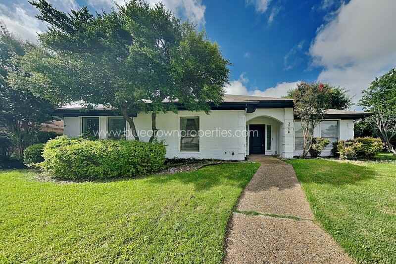 3736 Solarium Pl