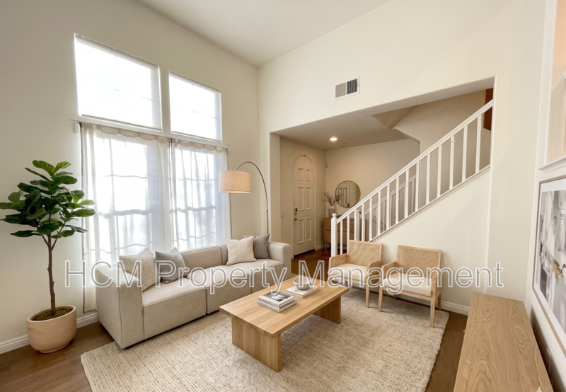 7 Bonsall - Photo 2 of 33