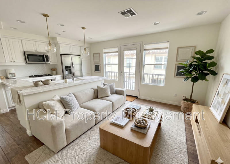 7 Bonsall - Photo 4 of 33