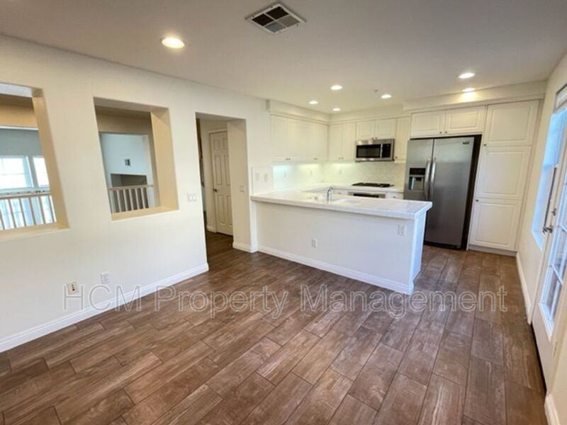 7 Bonsall - Photo 6 of 33