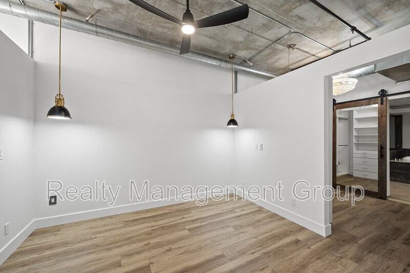 877 Island Ave #312 - Photo 3 of 40