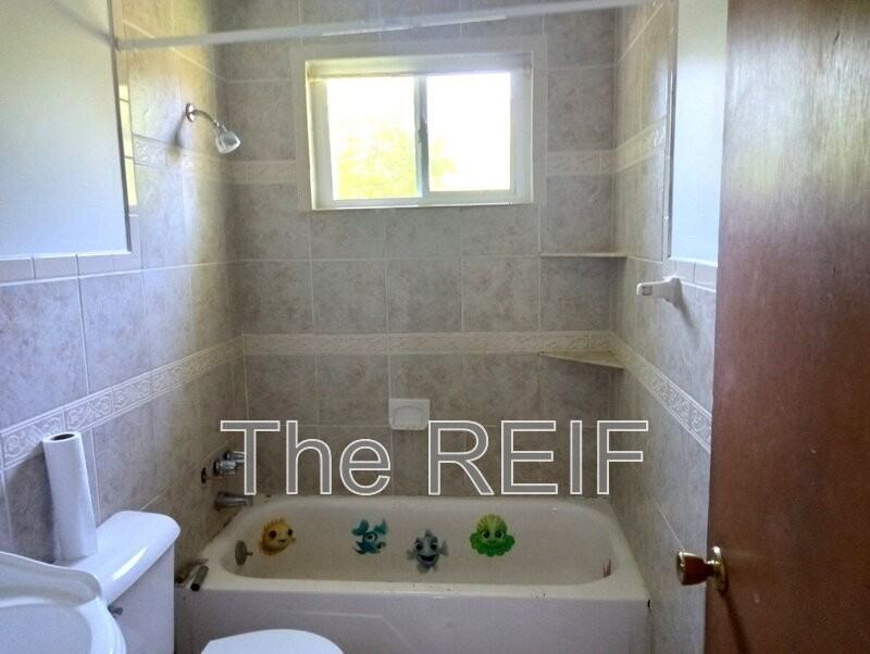 3133 Glenwood Ave - Photo 5 of 6