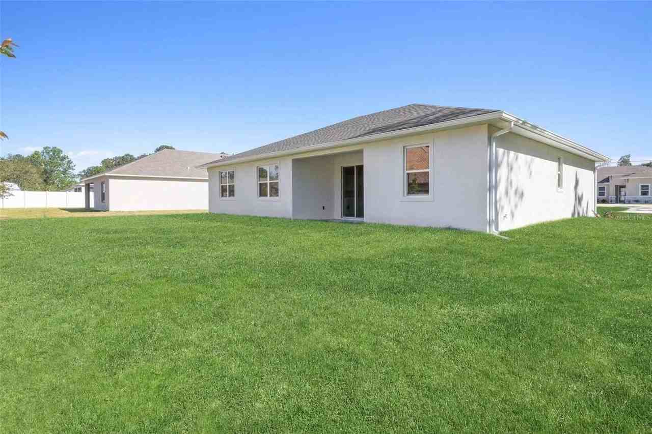 661 W Hallam Dr - Photo 3 of 24