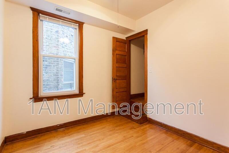 3228 N Lawndale Ave #2 - Photo 7 of 9