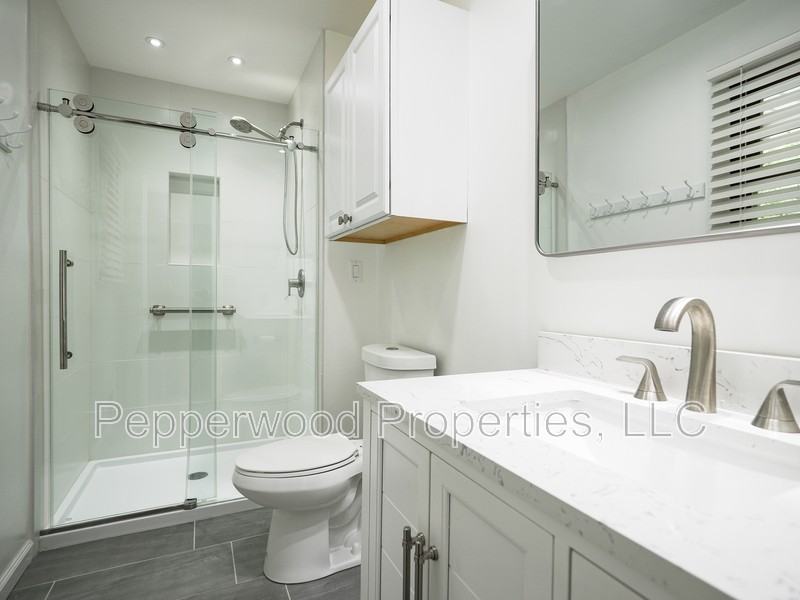 18 Brookland Ct - Photo 6 of 19