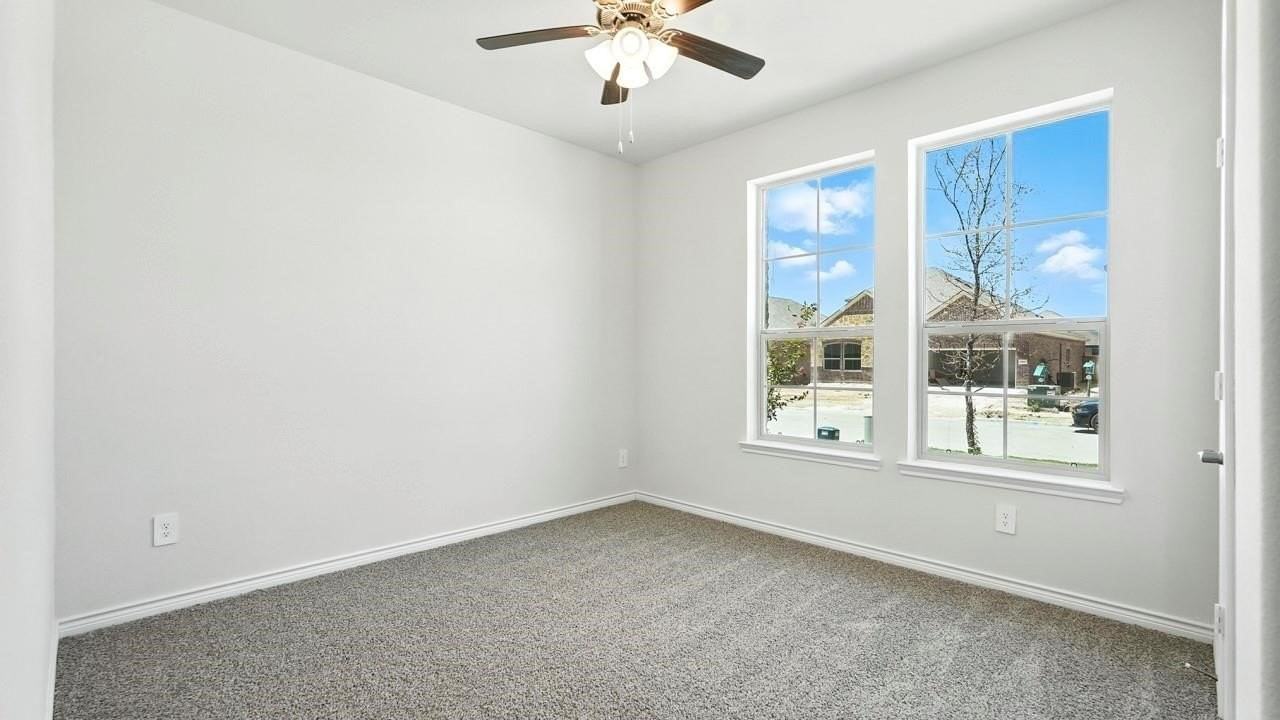 2144 Mantua Farm Boulevard - Photo 5 of 18