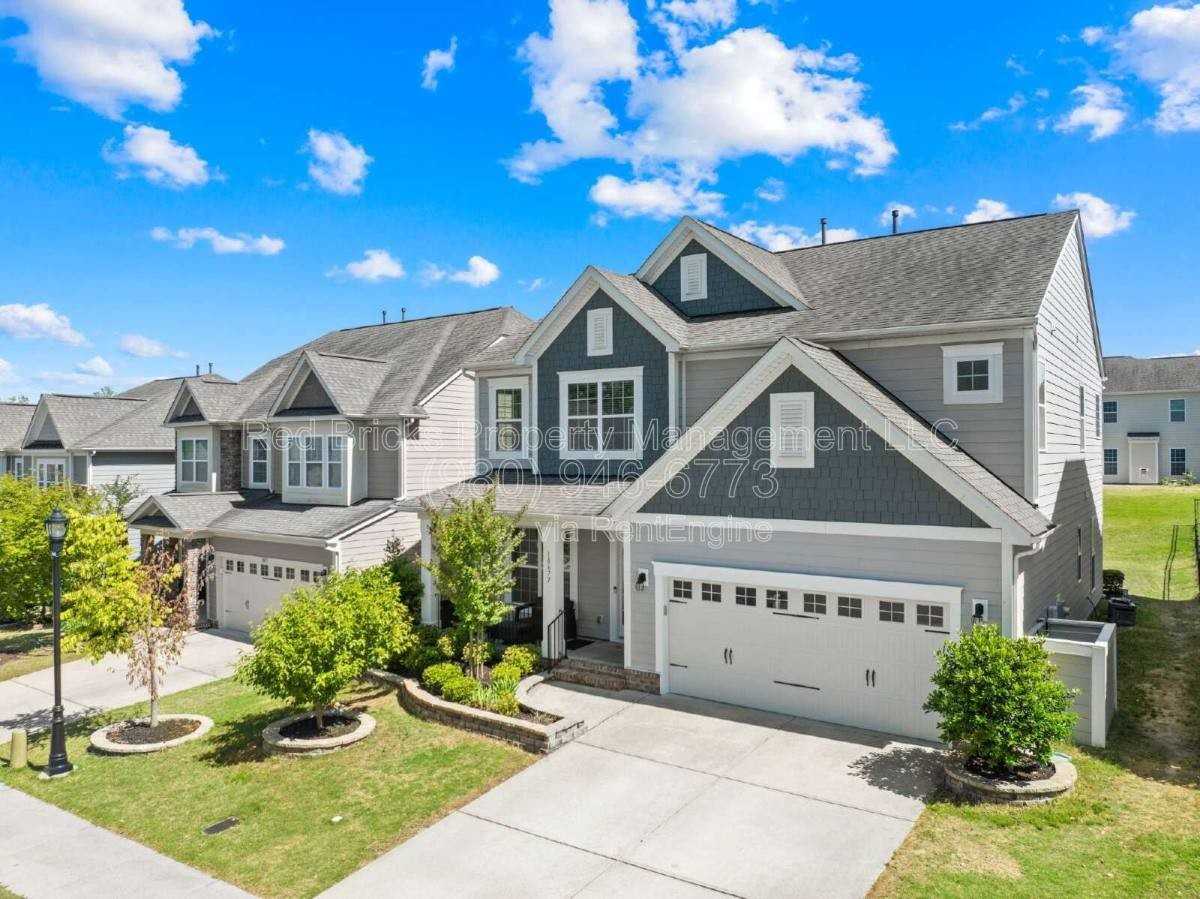 10677 Sky Chase Ave Nw - Photo 2 of 10